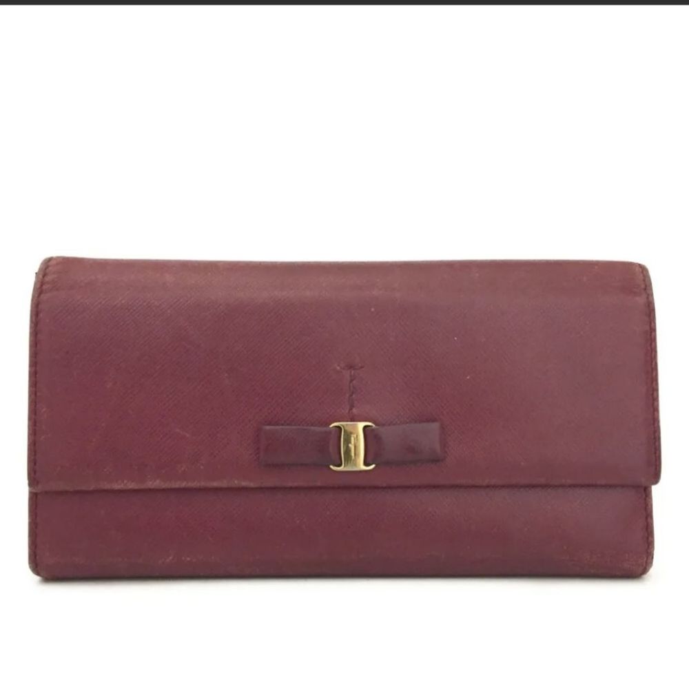 Salvatore Ferragamo Vara Red Leather Bifold Long Wallet/R5173